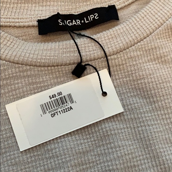 BRAND NEW TAG ON Long Sleeve Shirt - Picture 4 of 5